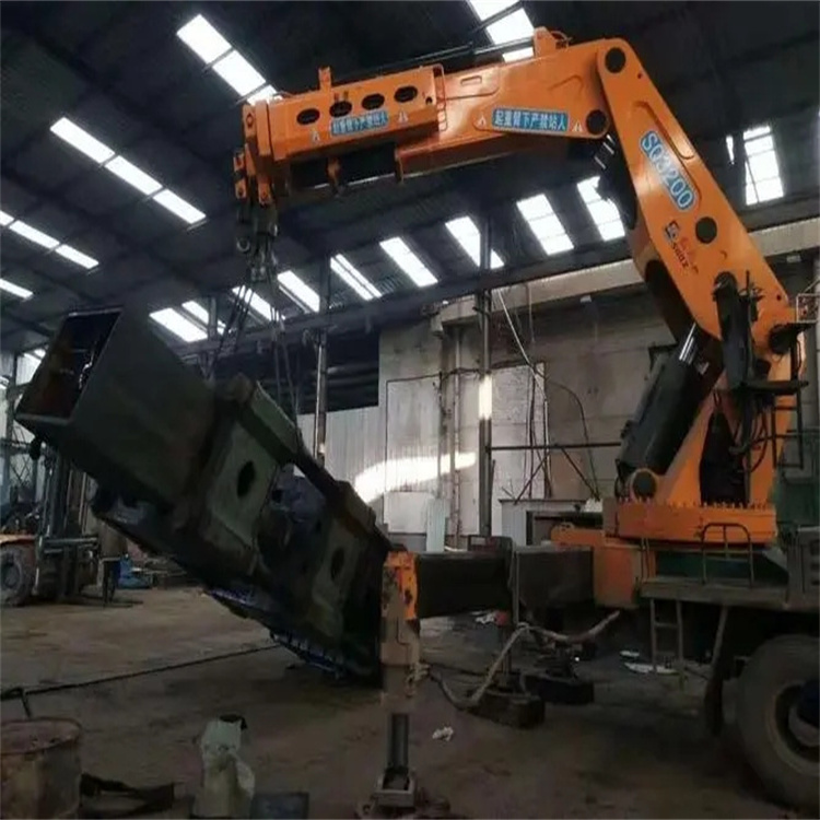 海宁200吨折臂吊出租